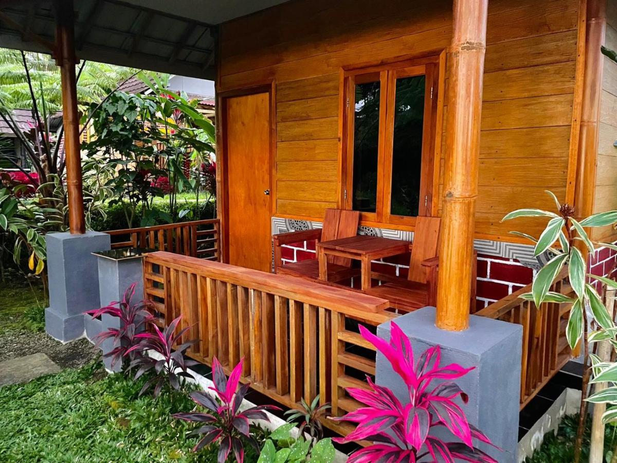 Wina Wani Bungalows Tetebatu Esterno foto